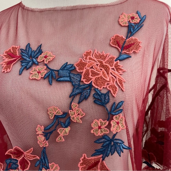 ZARA BURGUNDY SHEER FLORAL DETAIL WITH RUFFLED HEMLINE SIZE XSMALL - Picture 4 of 8